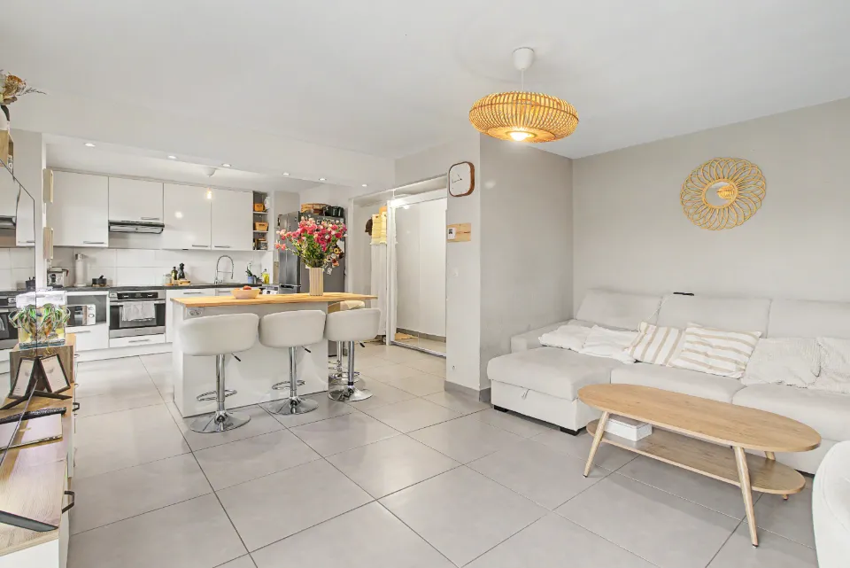 Appartement T3 rénové avec balcon à Douvaine – photo 8