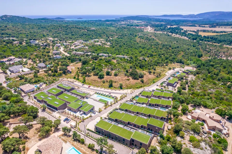 Appartement T2 vendu en Corse – résidence vue du ciel